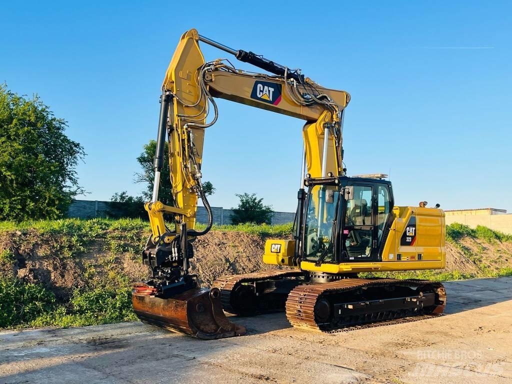 CAT 323 Lánctalpas kotrók