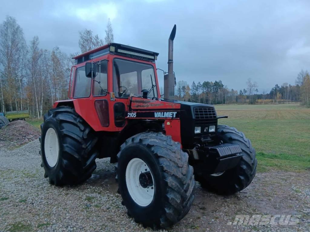 Valmet 2105 Traktorok