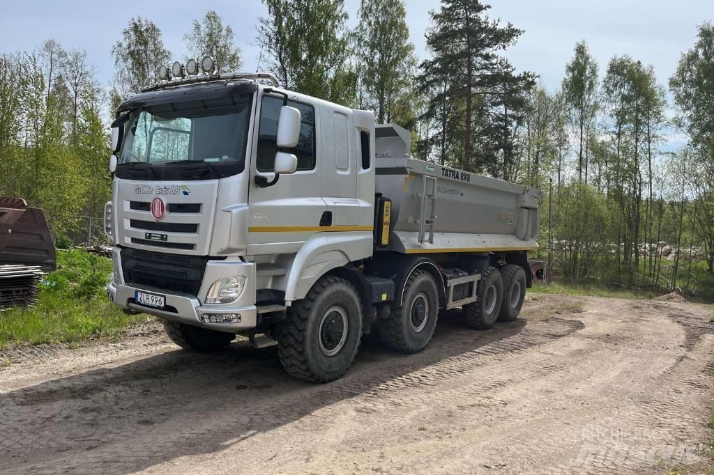 Tatra Tatra T 158/1 Billenő teherautók