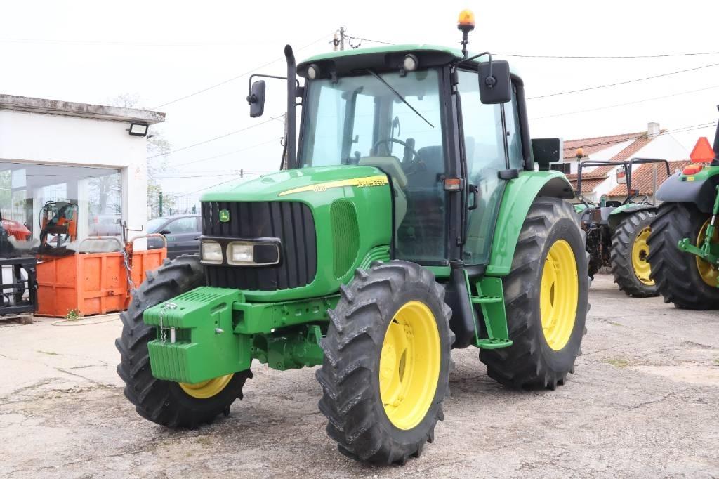 John Deere 6120 Traktorok
