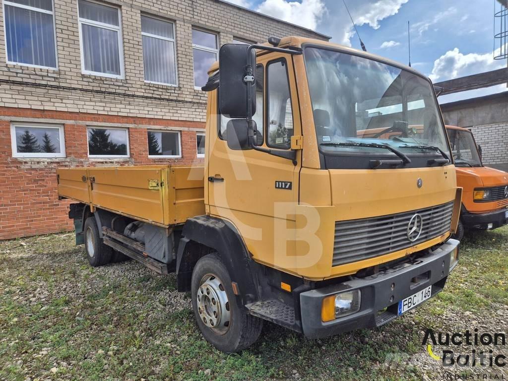 Mercedes-Benz 1117 Billenő teherautók