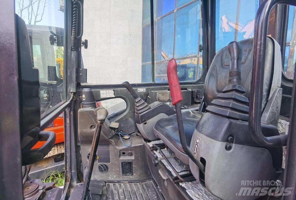 Hitachi ZX 50 U Mini kotrók < 7t