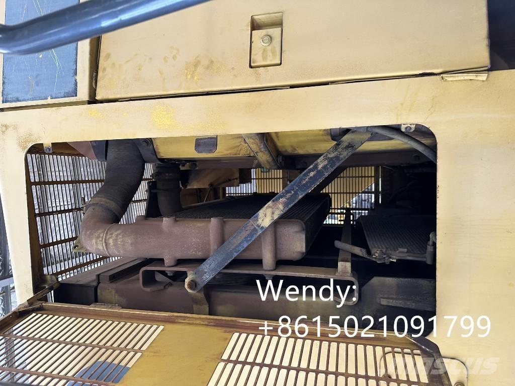 Komatsu WA 600-6 Gumikerekes homlokrakodók