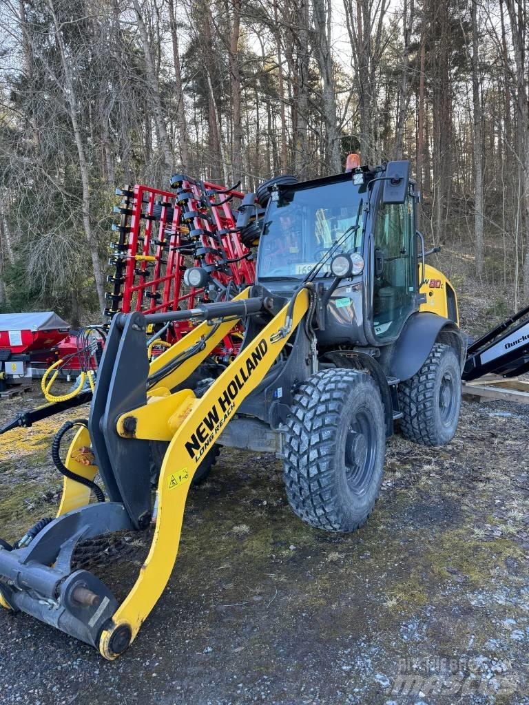 New Holland W 80 C Gumikerekes homlokrakodók