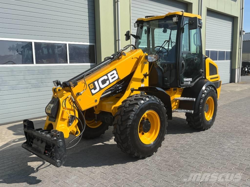 JCB TM 220 Teleszkópos mezőgazdasági rakodók