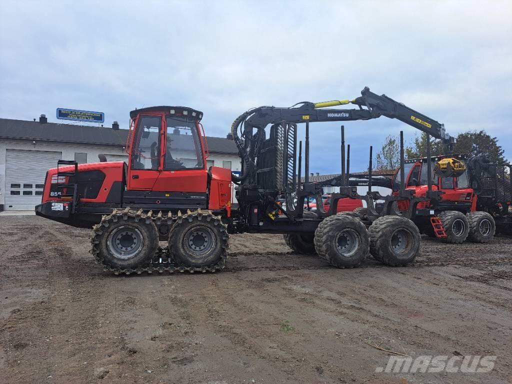 Komatsu 855 Kihordók