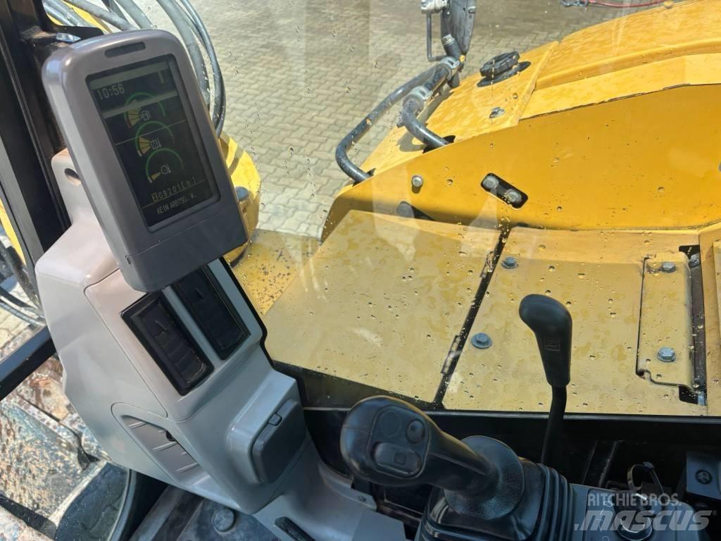 CAT 308 D Közepes (midi) kotrók 7 t - 12 t