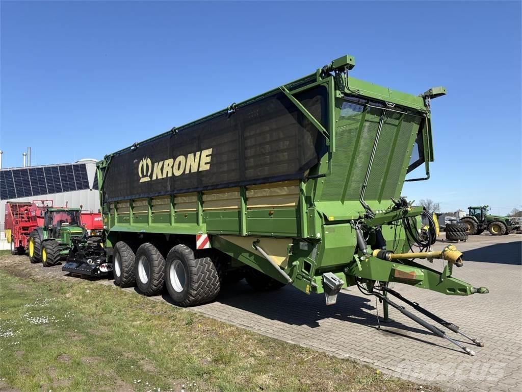 Krone TX 560 Önrakodó pótkocsik