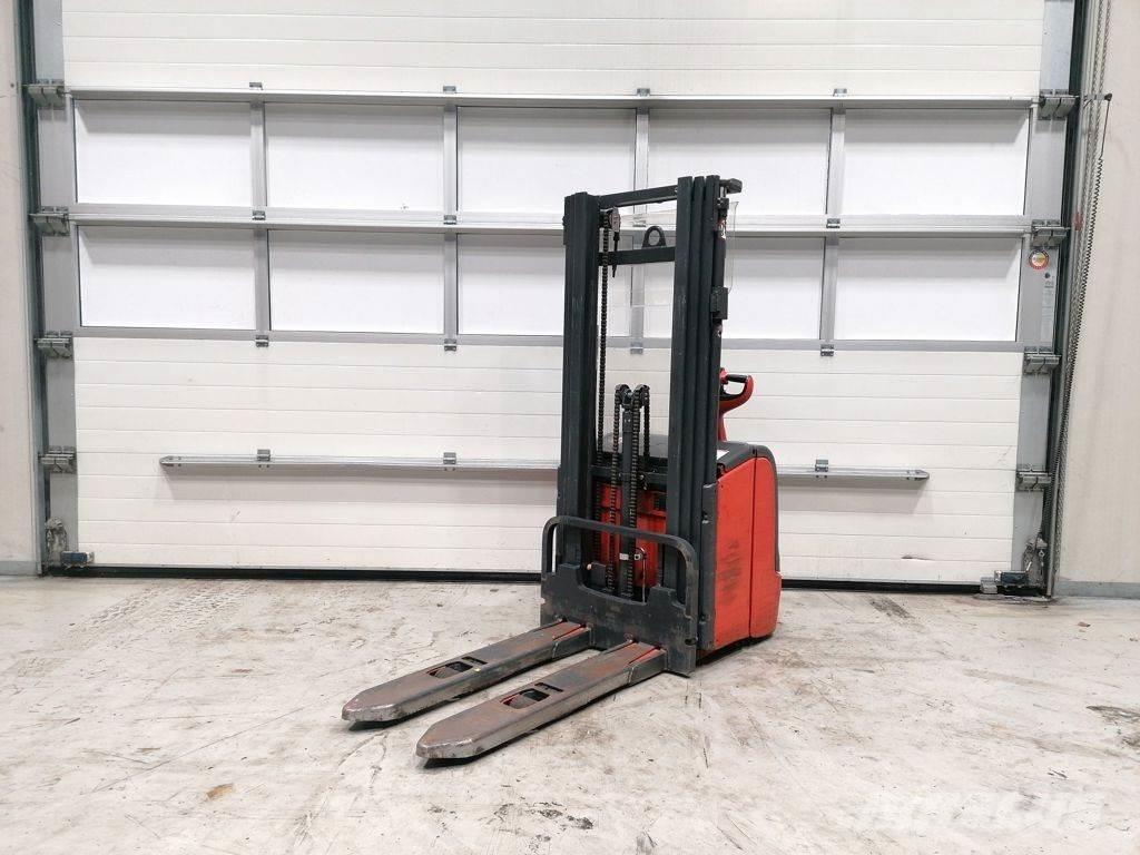 Linde L14 Gyalogkíséretű targonca