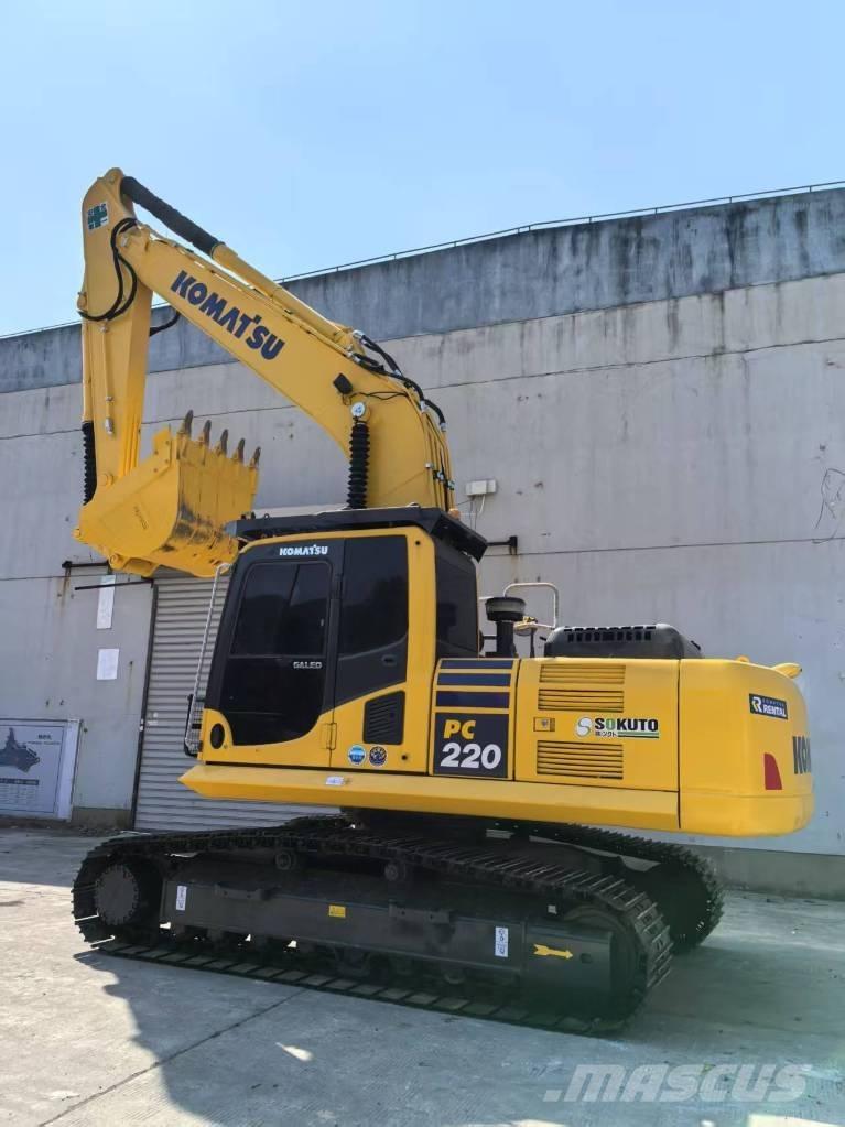Komatsu PC 220-8 Lánctalpas kotrók
