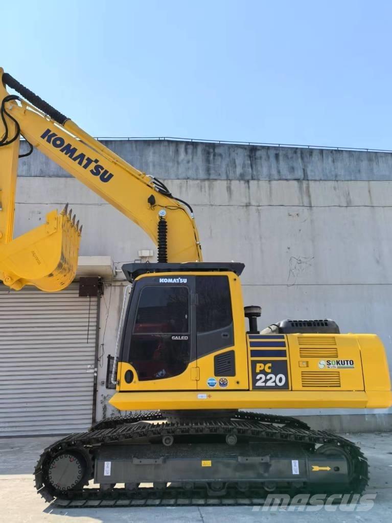 Komatsu PC 220-8 Lánctalpas kotrók