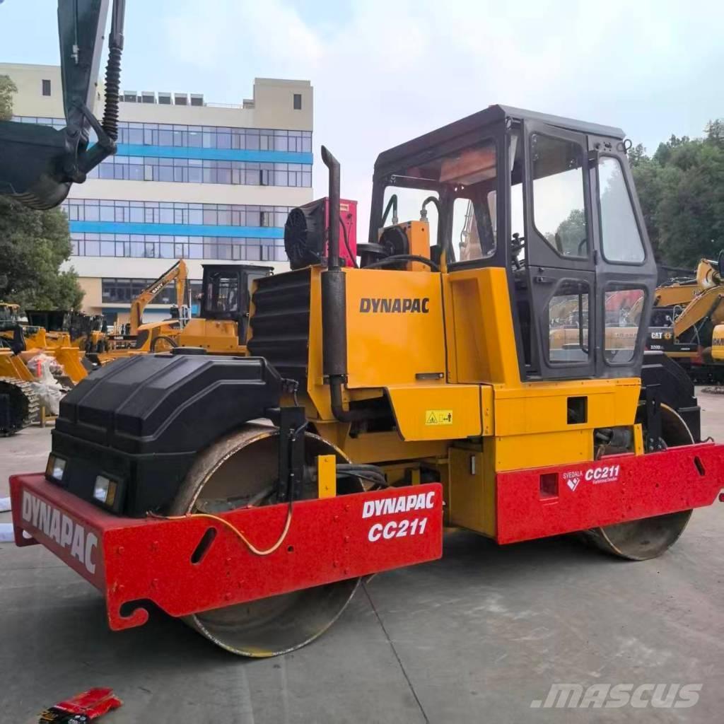 Dynapac CC 211 Egydobos hengerek