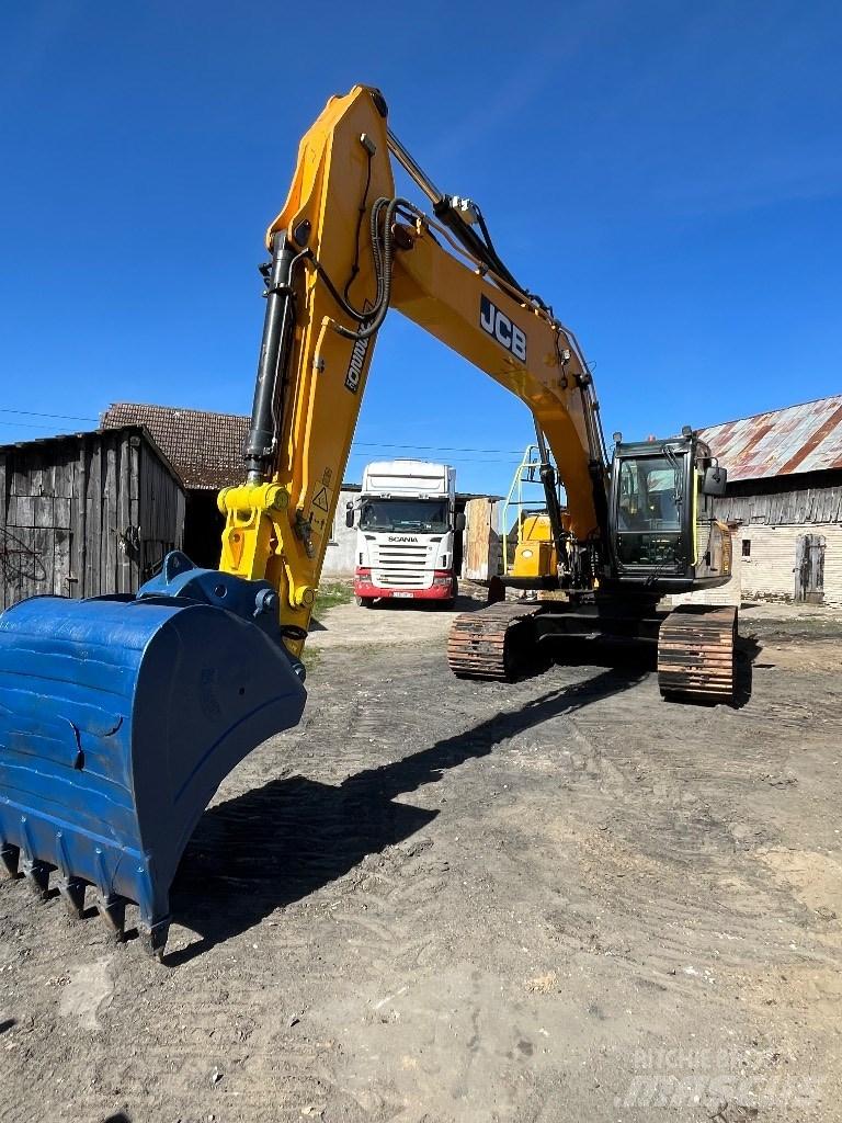 JCB JS 220 LC Lánctalpas kotrók