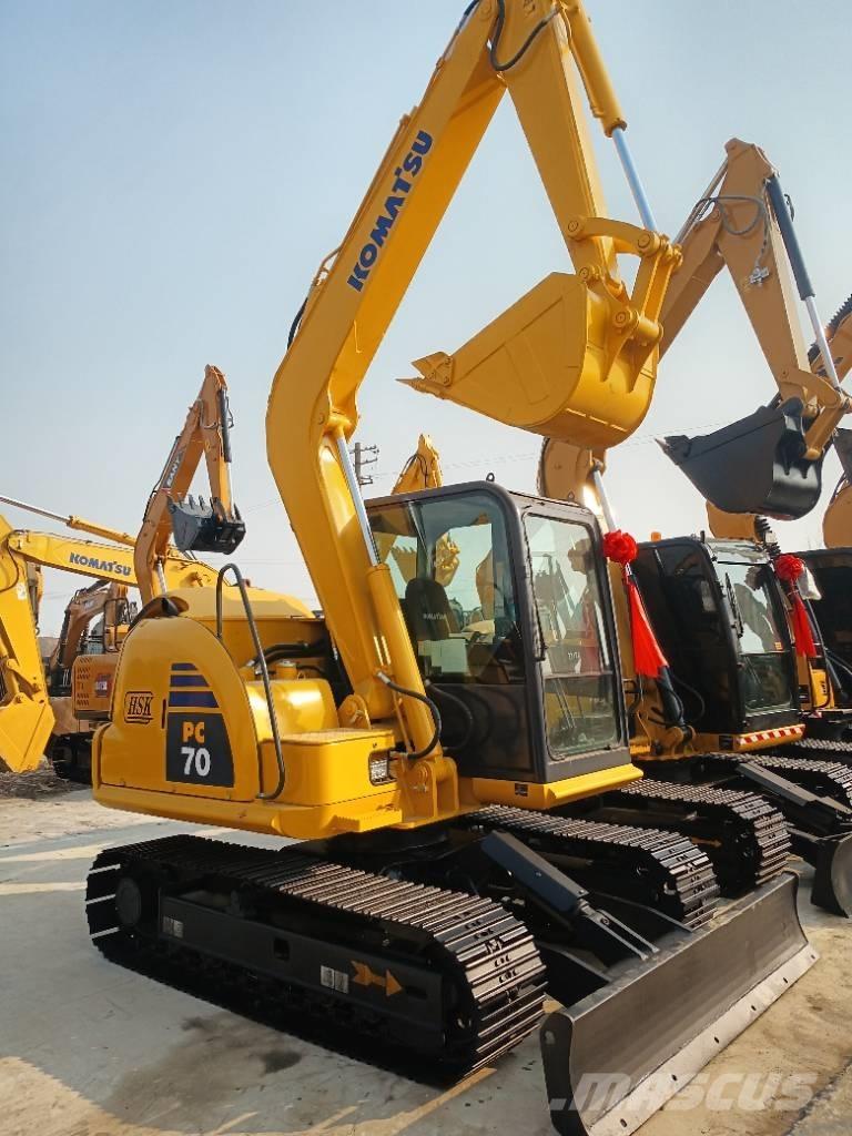 Komatsu PC 70 Mini kotrók < 7t