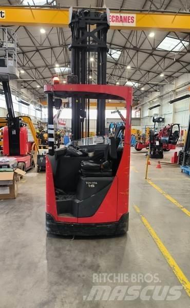 Manitou 8FBRE16 Elektromos gyalogkíséretű targoncák