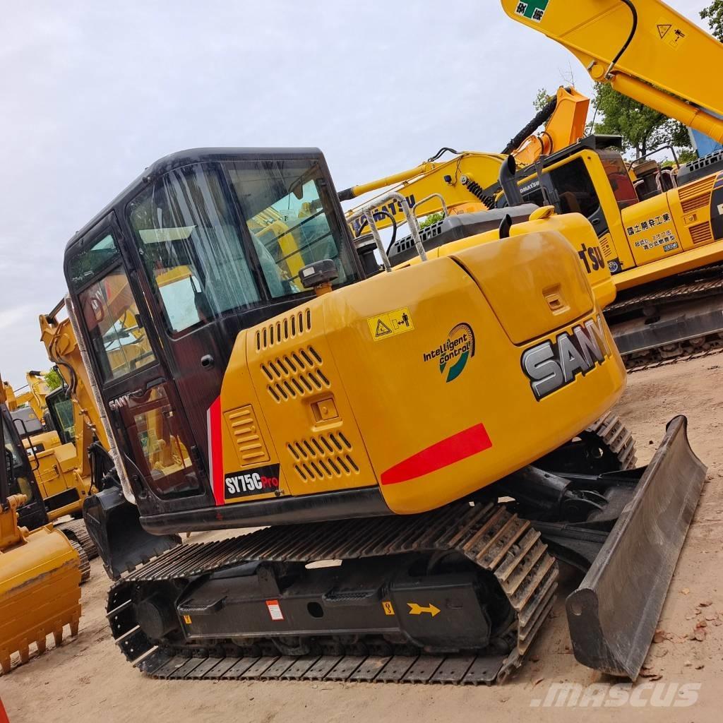 Sany SY 75 C Lánctalpas kotrók