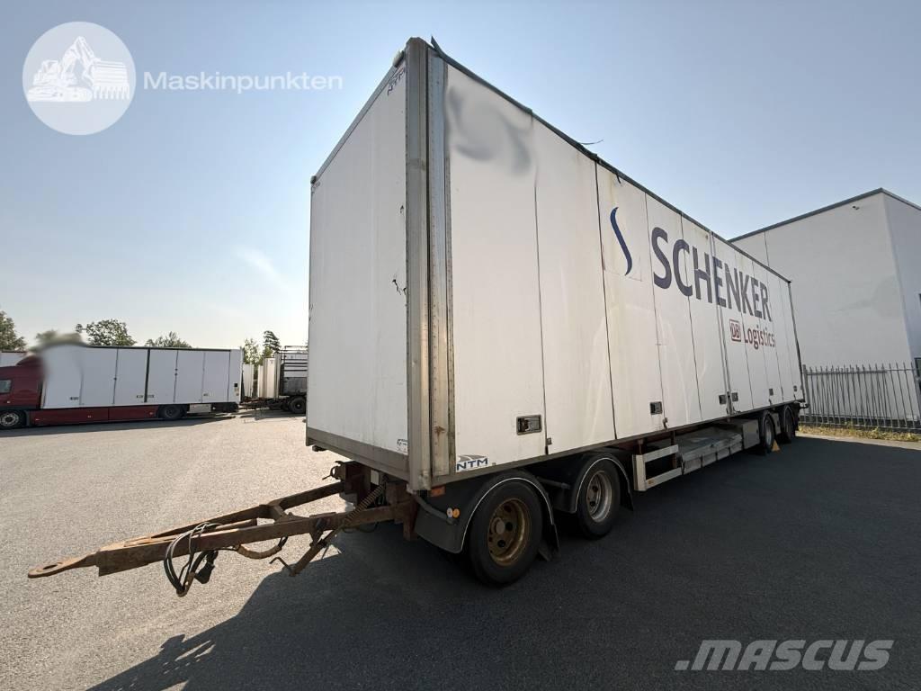 NTM UTP-39L-4 Dobozos pótkocsik
