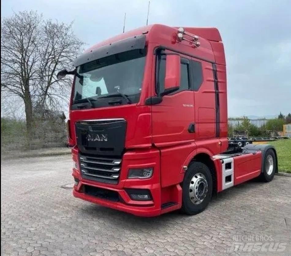 Shacman truck head Billenő pótkocsik