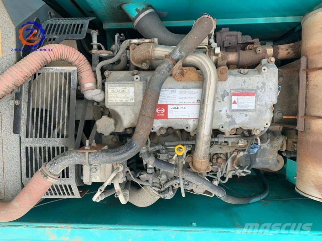Kobelco SK 260 LC Lánctalpas kotrók
