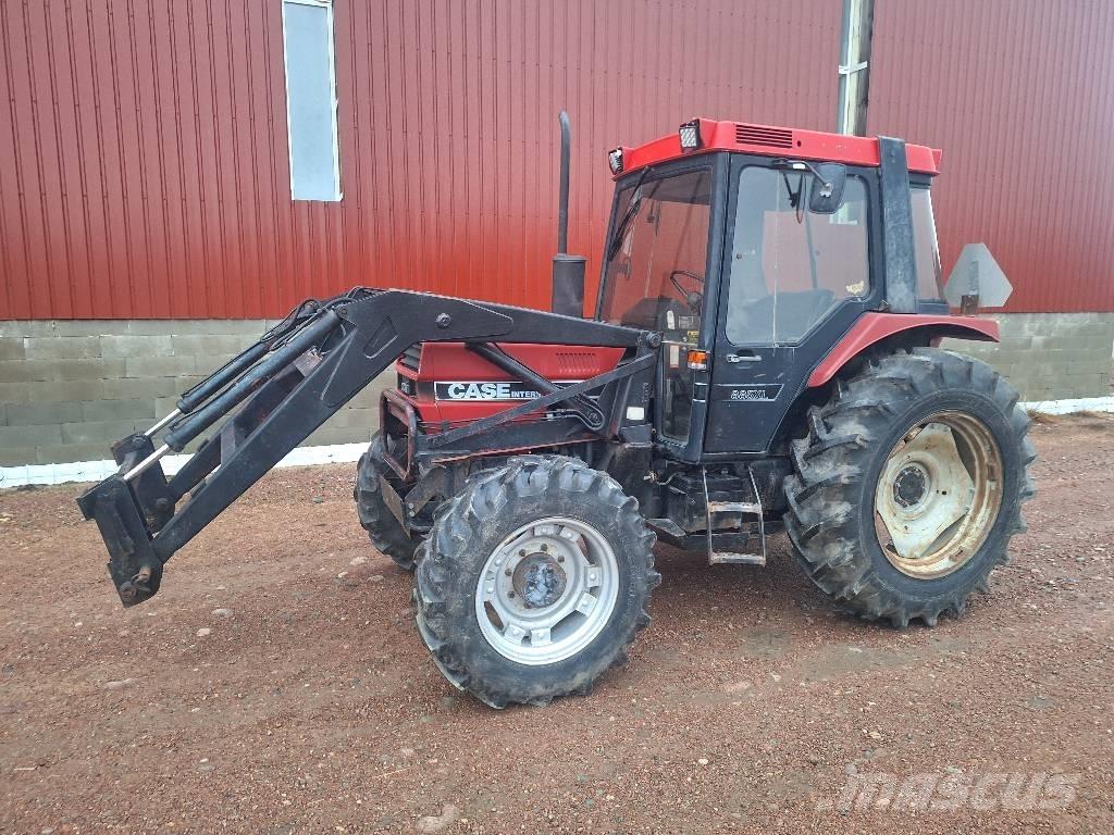Case IH 885 XL Traktorok