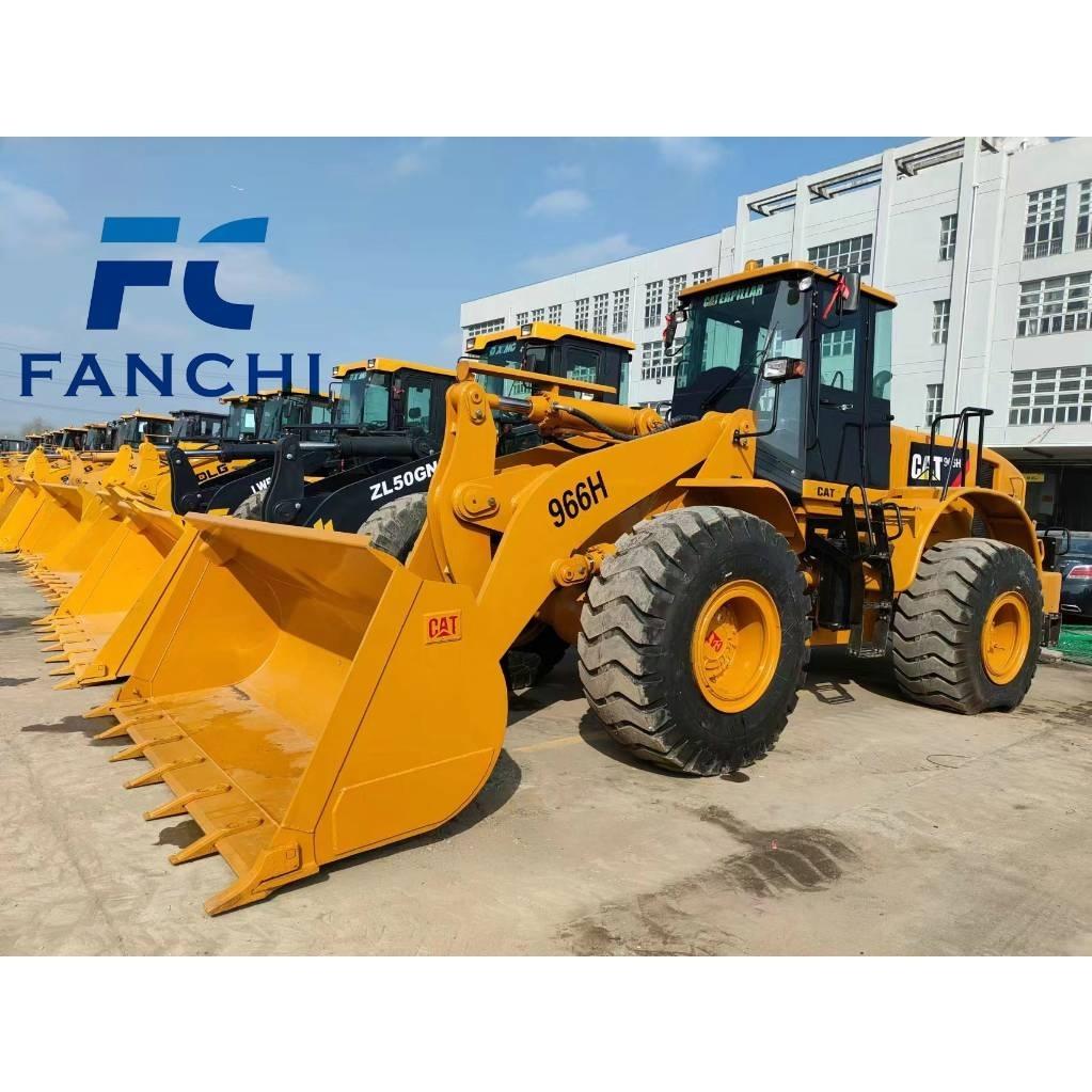CAT 966 H Gumikerekes homlokrakodók