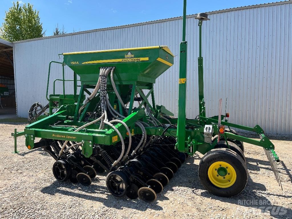 John Deere 750 A Sorvetőgép