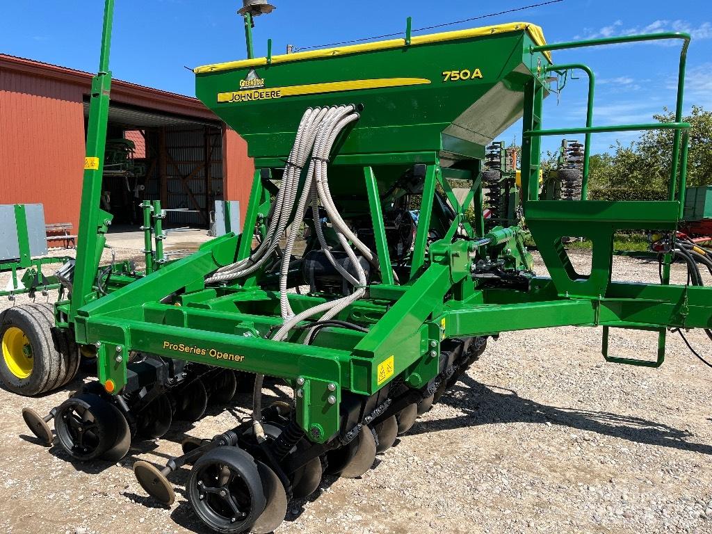 John Deere 750 A Sorvetőgép