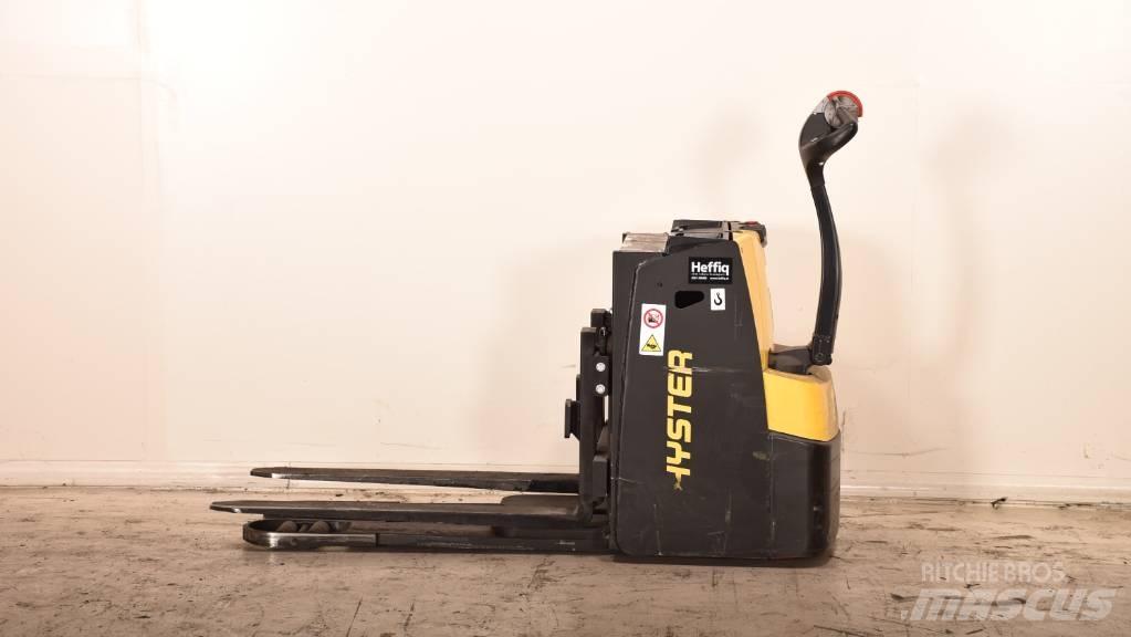 Hyster S2.4HBE Alacsony emelőkocsi