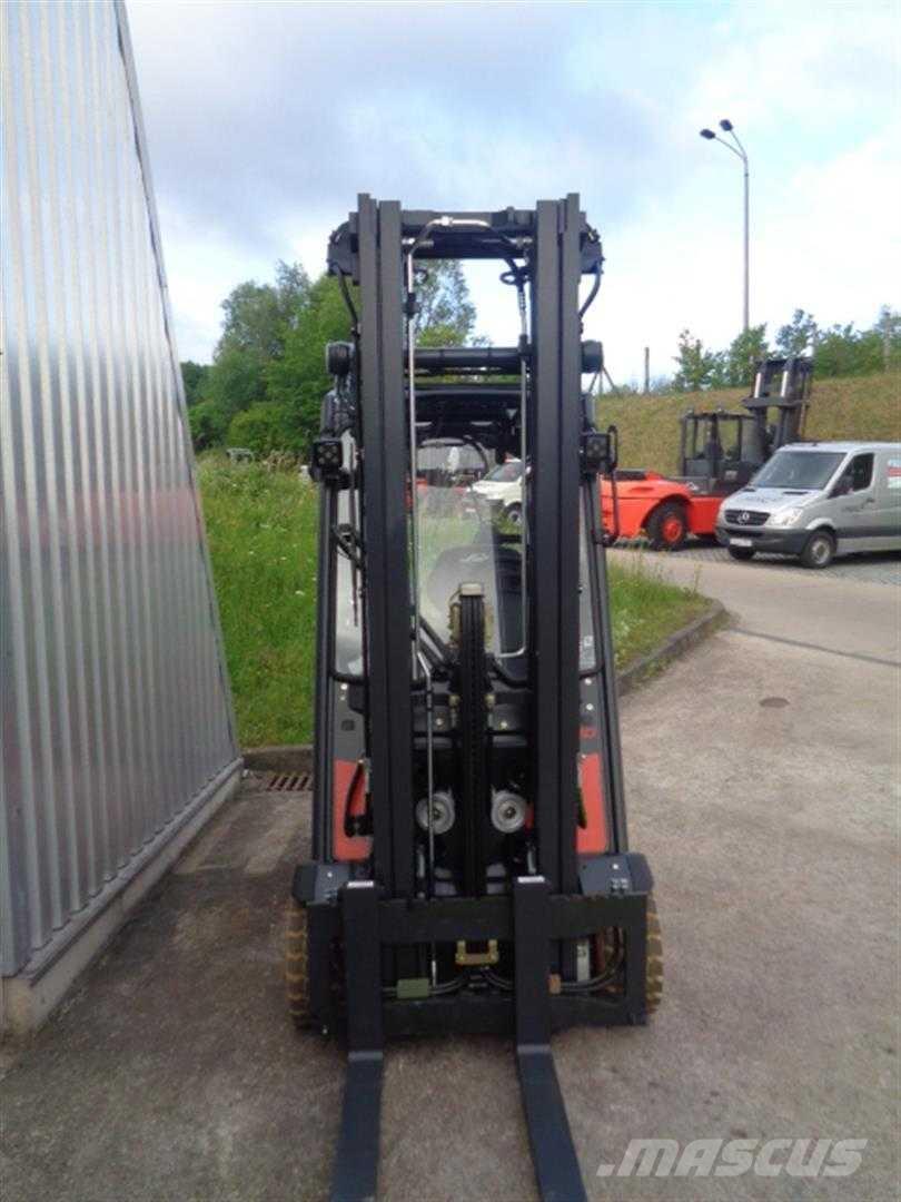 Linde E20PH Elektromos targoncák