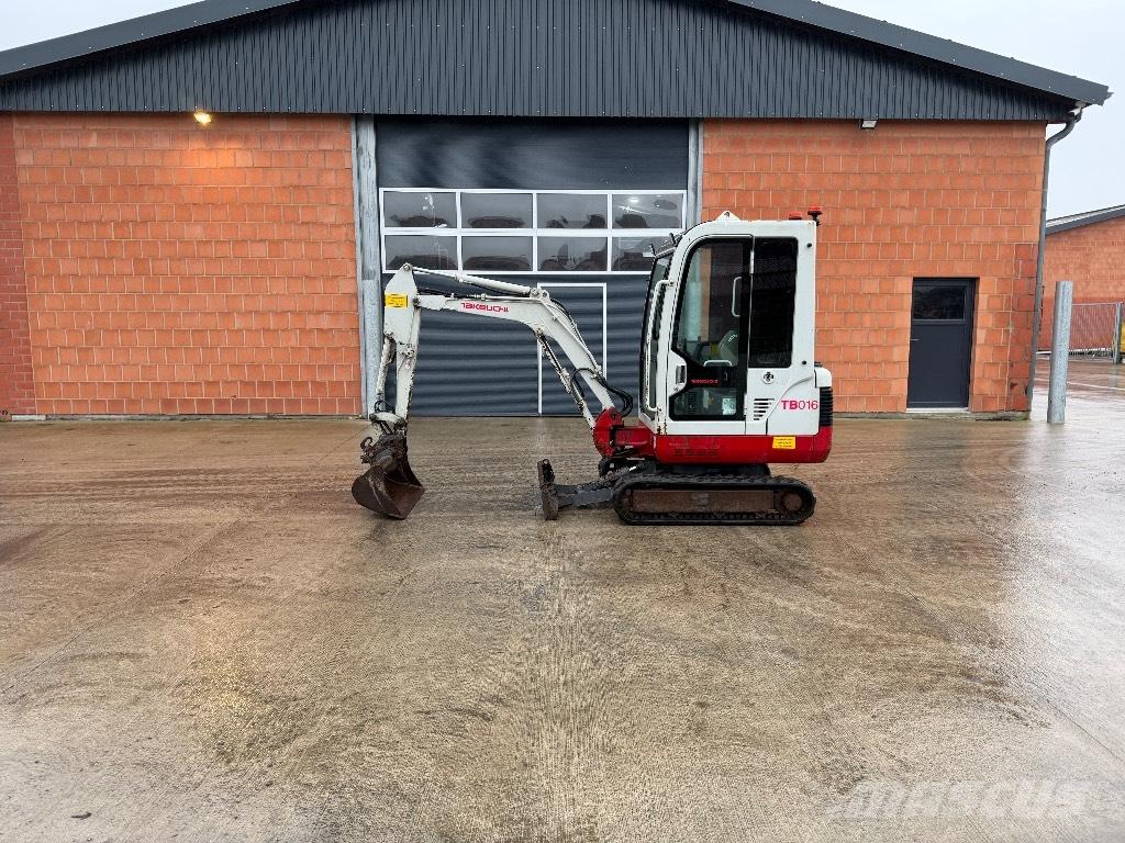 Takeuchi TB 016 Mini kotrók < 7t