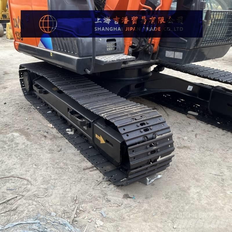Hitachi ZX 130 Lánctalpas kotrók