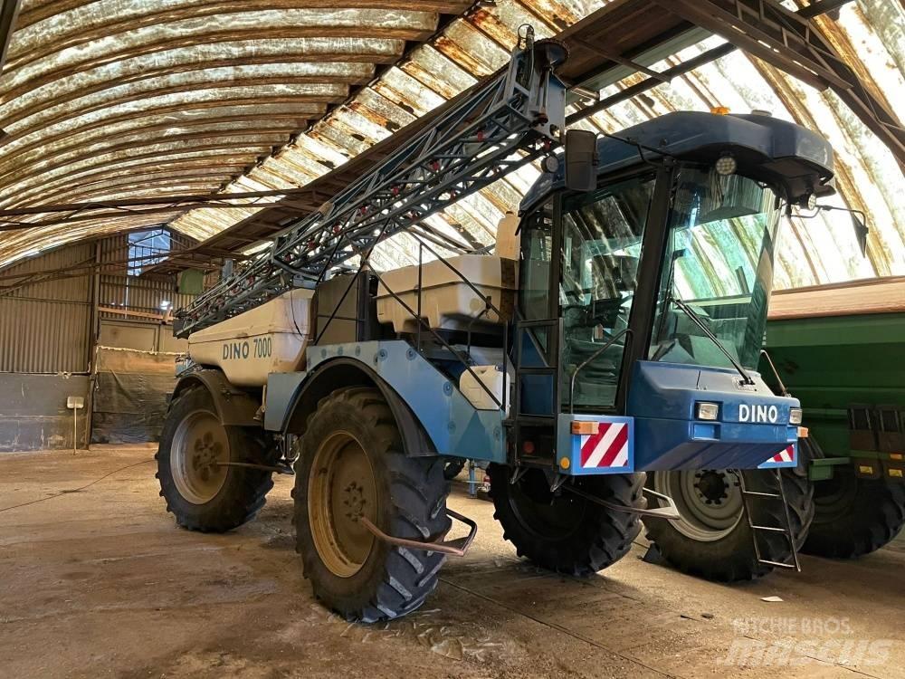 Agrio Dino 5000 Önjáró trágyaszórók
