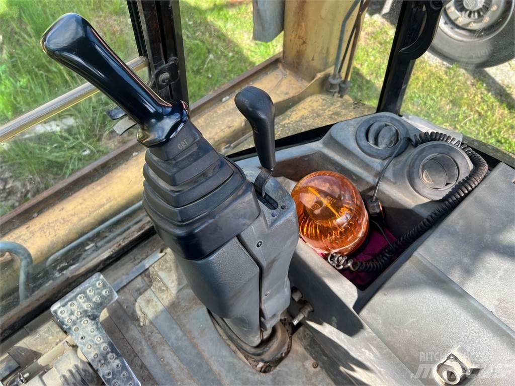 CAT 432 D 4X4 Építőipar - Egyebek