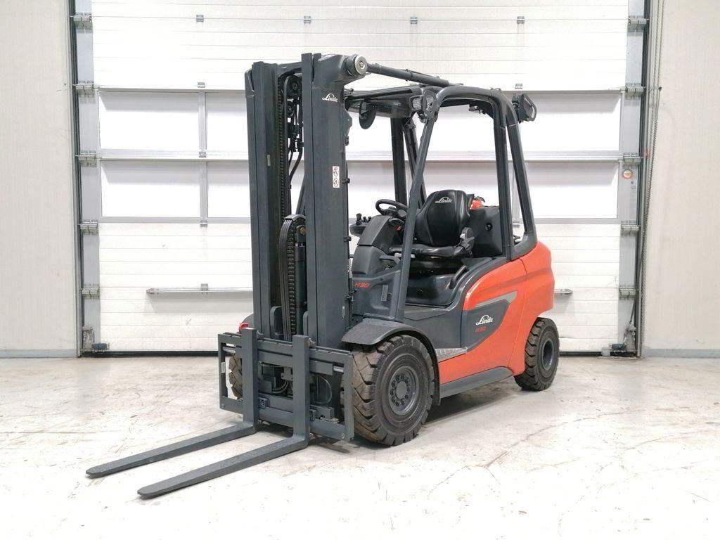 Linde H30T-01 Gázüzemű targoncák