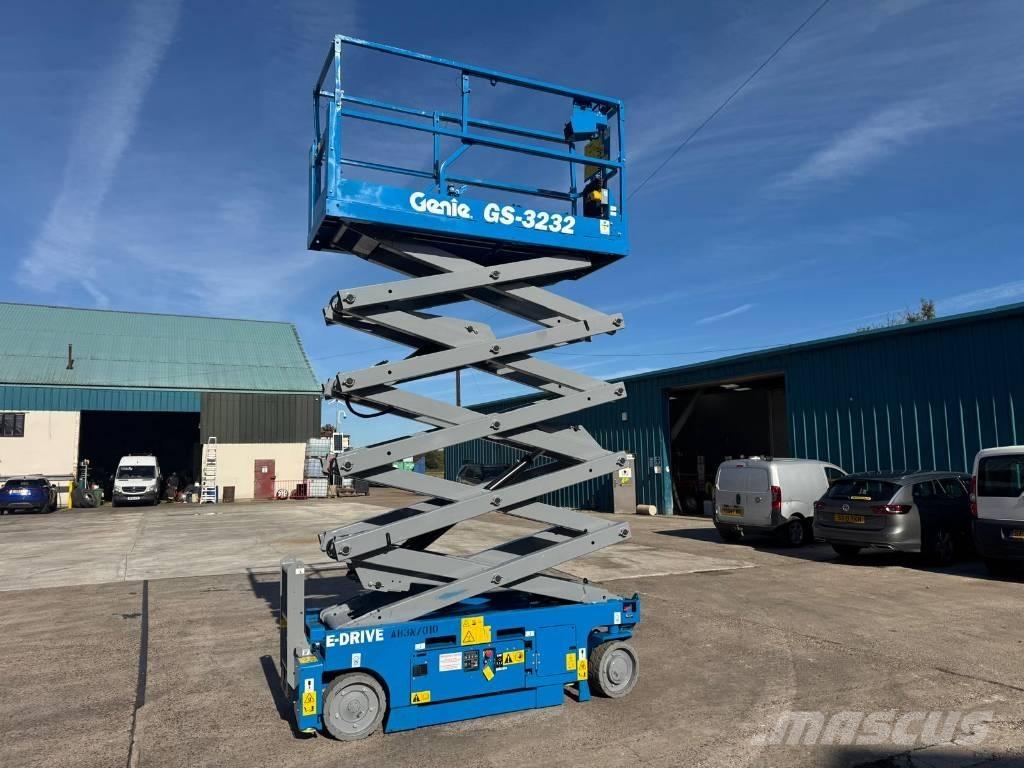 Genie GS 3232 Ollós emelők