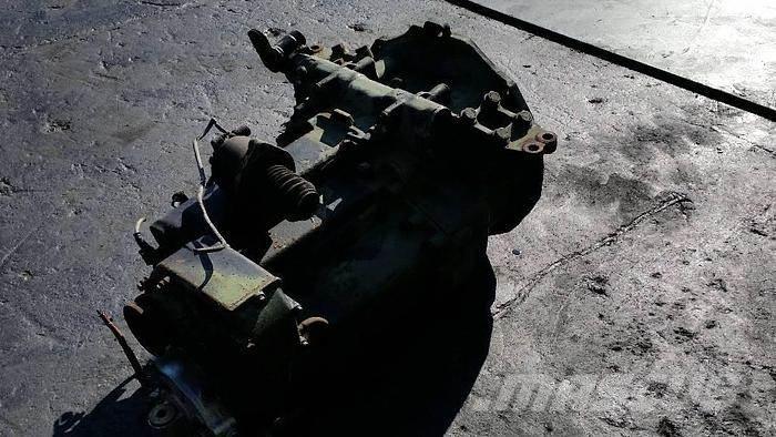  Transmission AKG4 Haszonjárművek - Egyéb