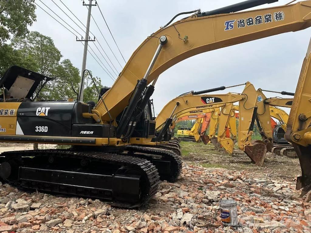 CAT 336 D Lánctalpas kotrók