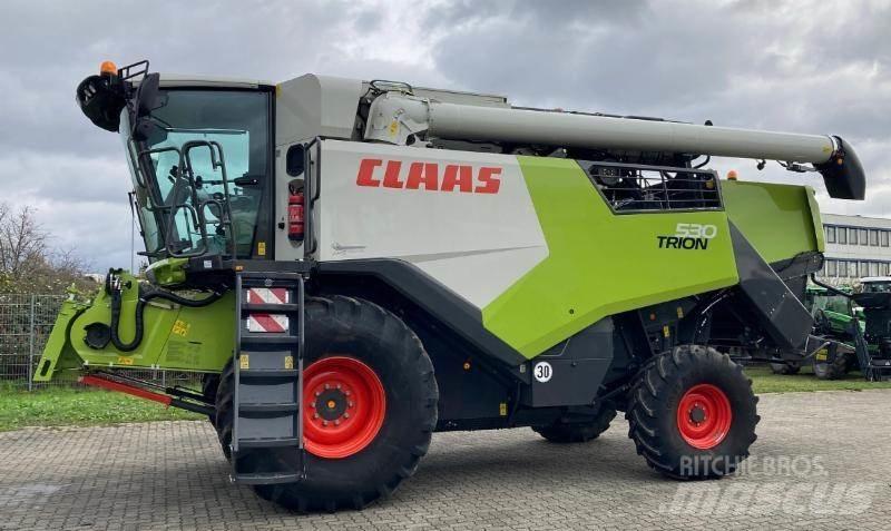 CLAAS TRION 530 Kombájnok