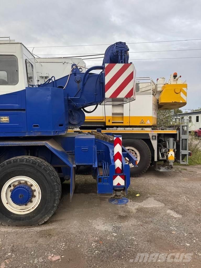 Tadano AR 300E Darus teherautók