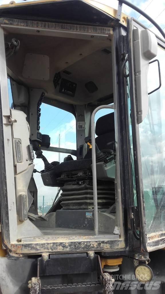 CAT 140 M Gréderek