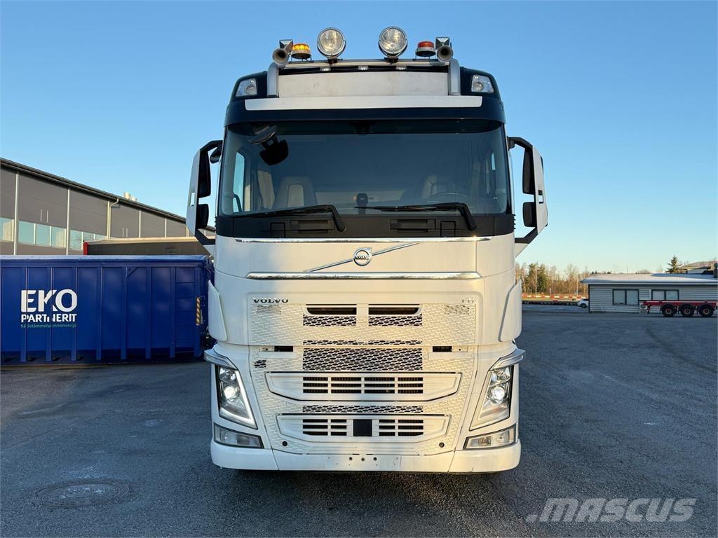 Volvo FH540 6x4 Horgos rakodó teherautók