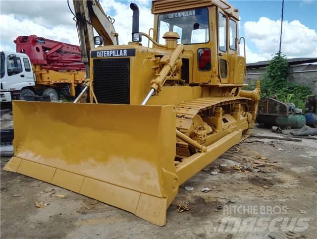 CAT D 6 D lánctalpas dózerek