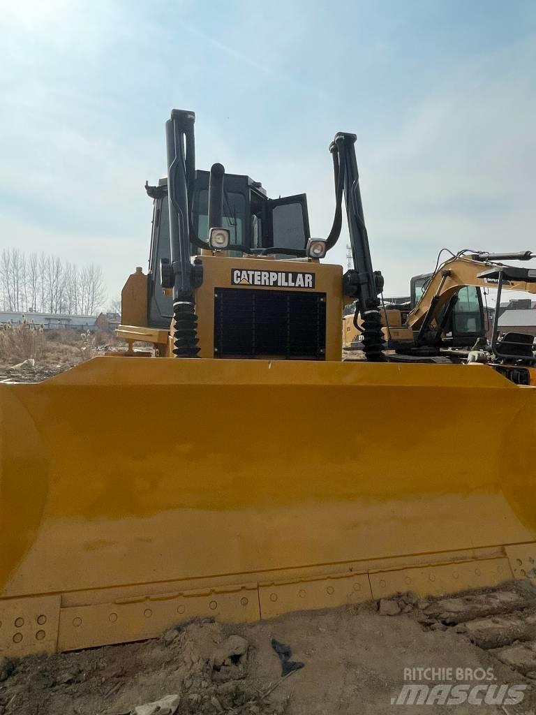 CAT D 7 G lánctalpas dózerek