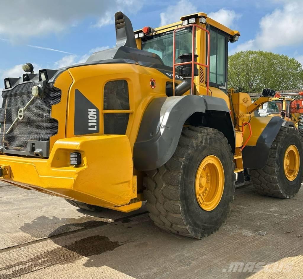 Volvo L 110 H Gumikerekes homlokrakodók