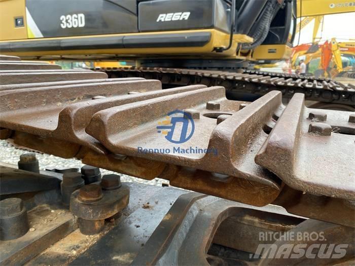 Komatsu PC450-8 Lánctalpas kotrók