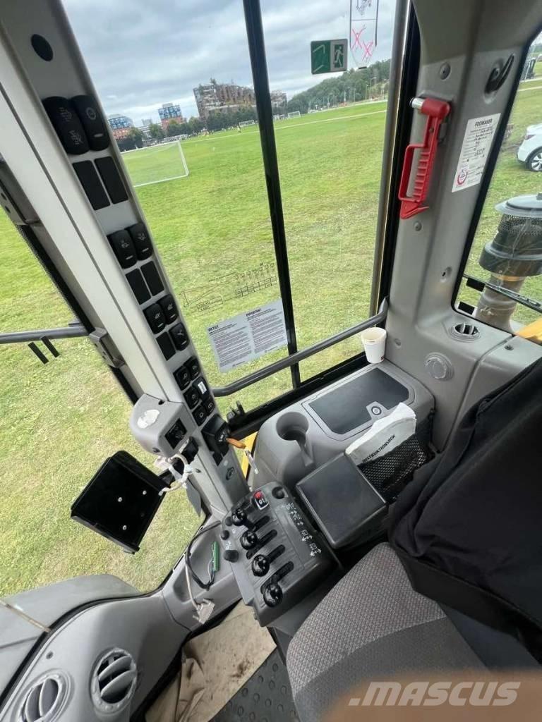 Volvo L 60 H Gumikerekes homlokrakodók