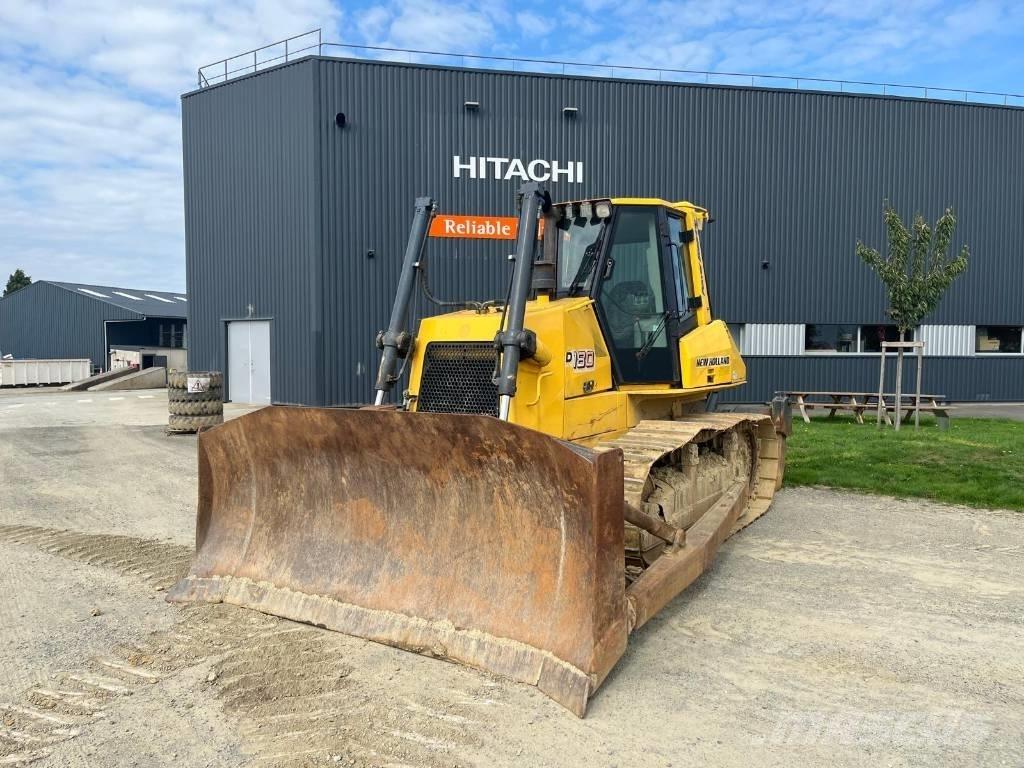 New Holland D180 lánctalpas dózerek