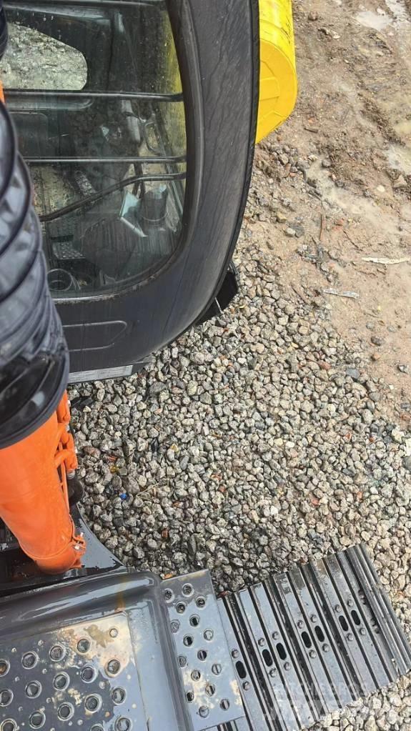 Hitachi ZX120 Lánctalpas kotrók