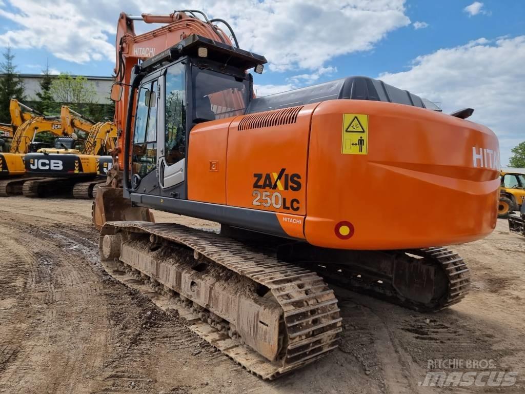 Hitachi ZX 250 LC-3 Lánctalpas kotrók