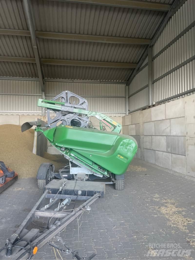 John Deere 635 X Betakarító fejek